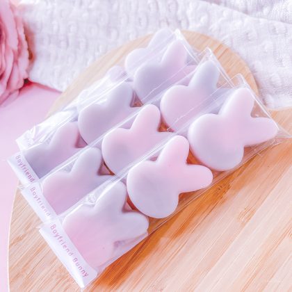 Masculine scent wax melts Belfast – Boyfriend Bunny, bold masculine wax melts UK – Boyfriend Bunny, grapefruit and musk wax melts by Scent Bunny, handmade sensual wax melts Belfast, bold home fragrance wax melts – Boyfriend Bunny.